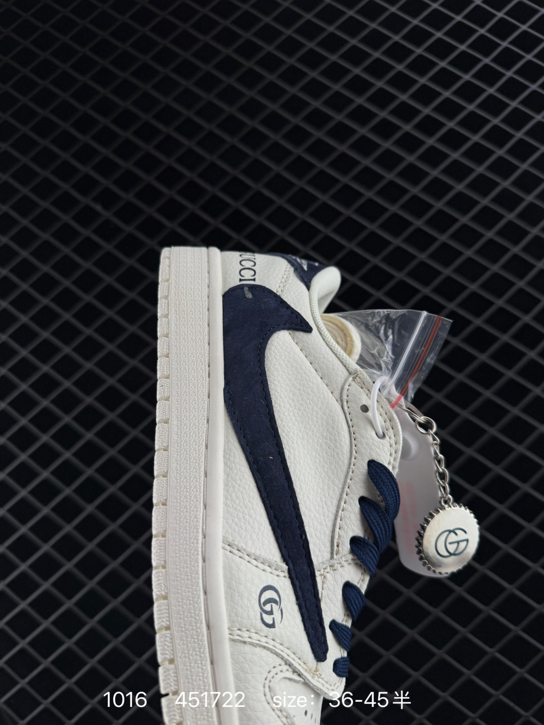 Travis Scott x Air Jordan 1 ” Reverse Mocha “